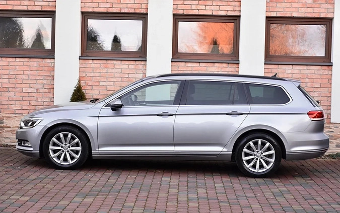 Volkswagen Passat cena 77900 przebieg: 121000, rok produkcji 2019 z Ryki małe 704